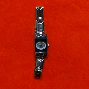1 ladies watch